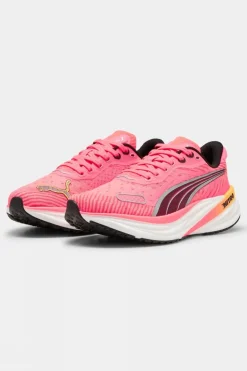 Womens Magnify Nitro 2 Tech Shoes